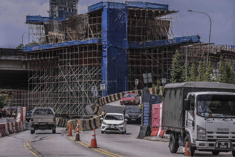 Works minister: SUKE contractors fined RM180,000 for ...