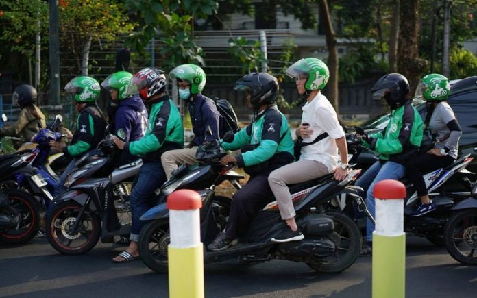 Indonesian Grab Gojek  riders vow to protest loudly  over 