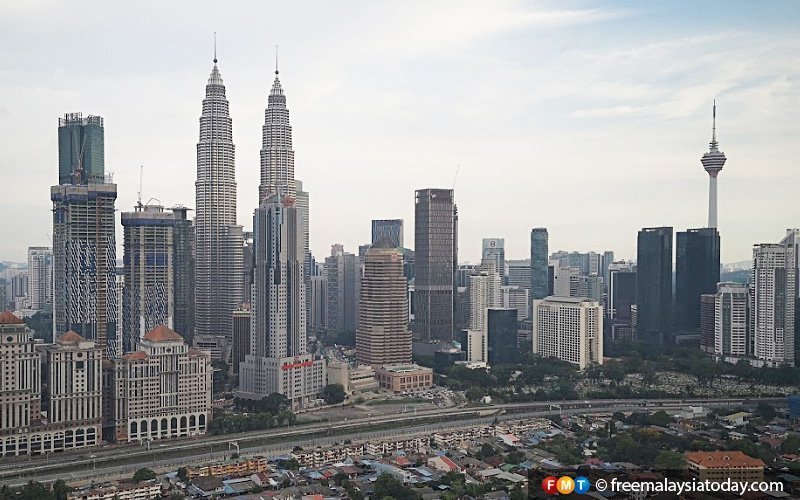 Is Malaysia falling behind in attracting investors?