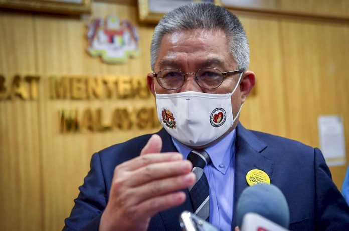 Now, Ministers in Cabinet only need to undergo three-days observation upon return from official overseas duties, latest Act 342 exemption shows