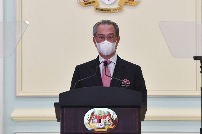 Muhyiddin expresses gratitude over safe arrival of Covid-19 vaccine