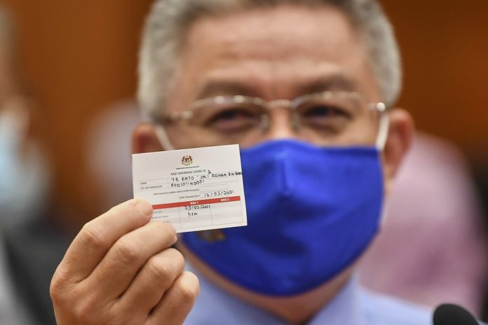 Health minister: Covid-19 vaccination process to take 15 to 30 minutes