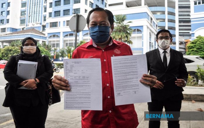 Book: Ahmad Maslan lodges police report against Tommy Thomas