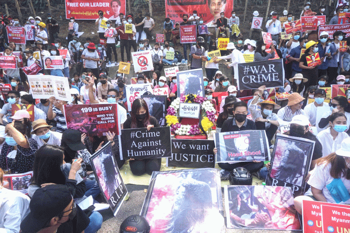 UN condemns Myanmar junta after three dead