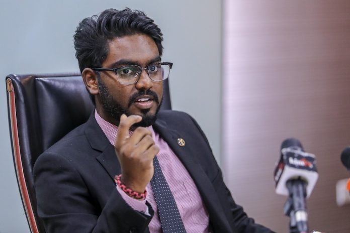 Batu MP questions deputy minister’s 55-day NZ holiday while Malaysia faces Covid-19, economic crises