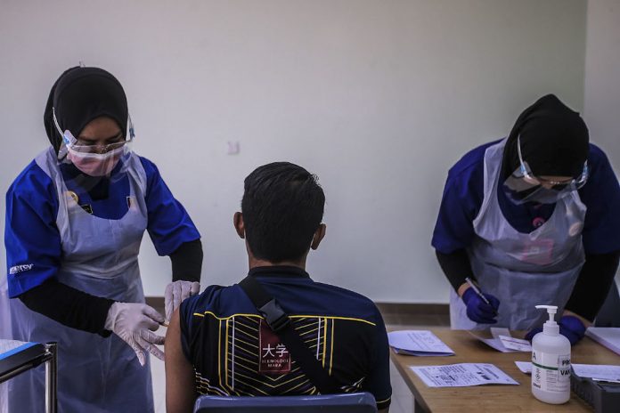 Kelantan, Melaka, N. Sembilan begin Covid-19 immunisation programme today