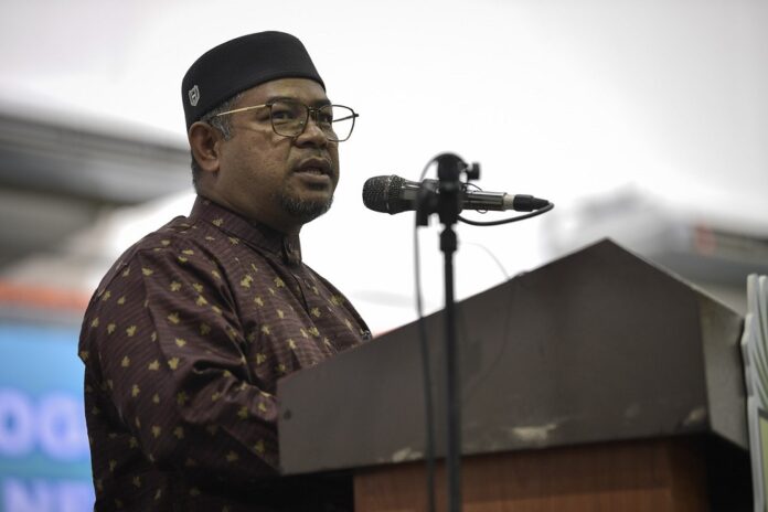 Govt committed to legal action against EU over palm oil, says Plantation Industries minister