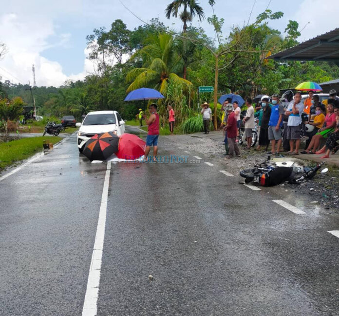 Crash involving car, motorcycle leaves elderly man dead
