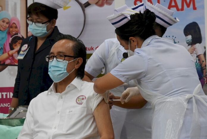 32,711 individuals in Sabah have received Covid-19 vaccine first dose, says Masidi