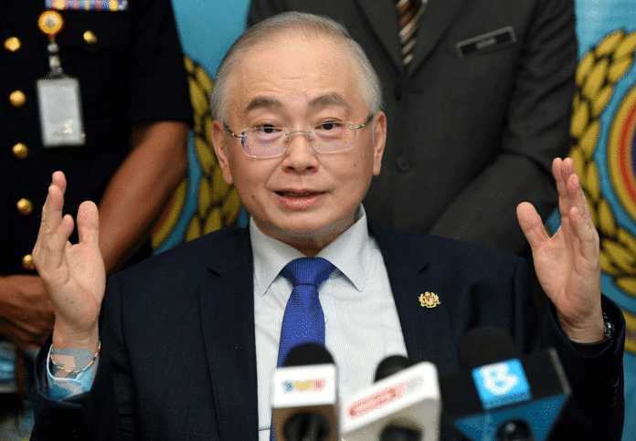 Driving licence, LKM renewals extended until May 31 — Wee