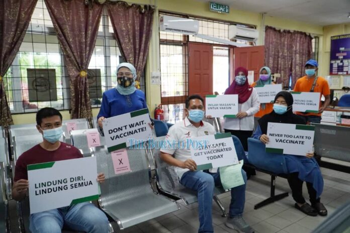 Nancy urges public to get vaccinated after receiving first dose of Pfizer-BioNTech Covid-19 vaccine