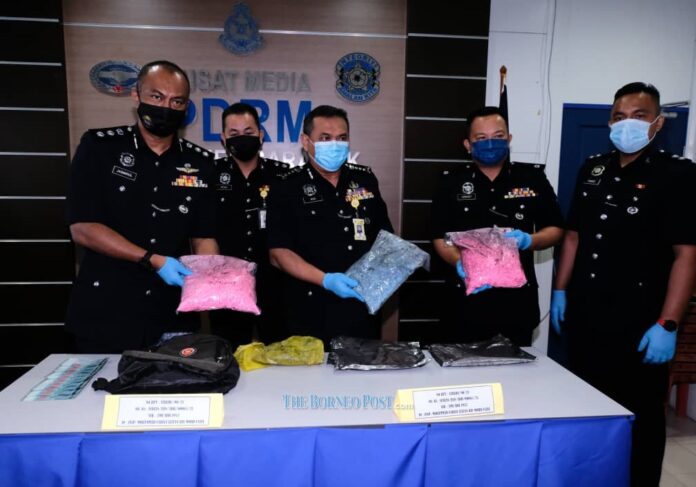 Police arrest duo for alleged drug trafficking in Tebedu, seize 14,880 Ecstasy pills