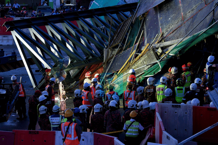 Expressway construction structure collapses, crushing van with 5 people