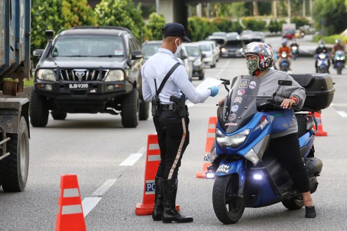 Alleging double standard, Muda tells Putrajaya and police to act against ministers and VIPs who breach SOPs