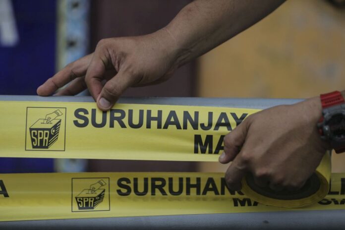 Allow manual voter registration for 18-year-olds as soon as possible first, youth groups urge EC