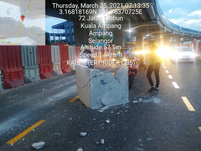 Concrete block from lorry falls on KL road along SUKE