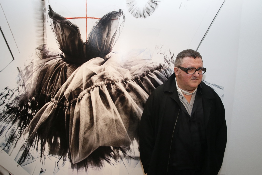 Fashion designer Alber Elbaz dies of Covid aged 59