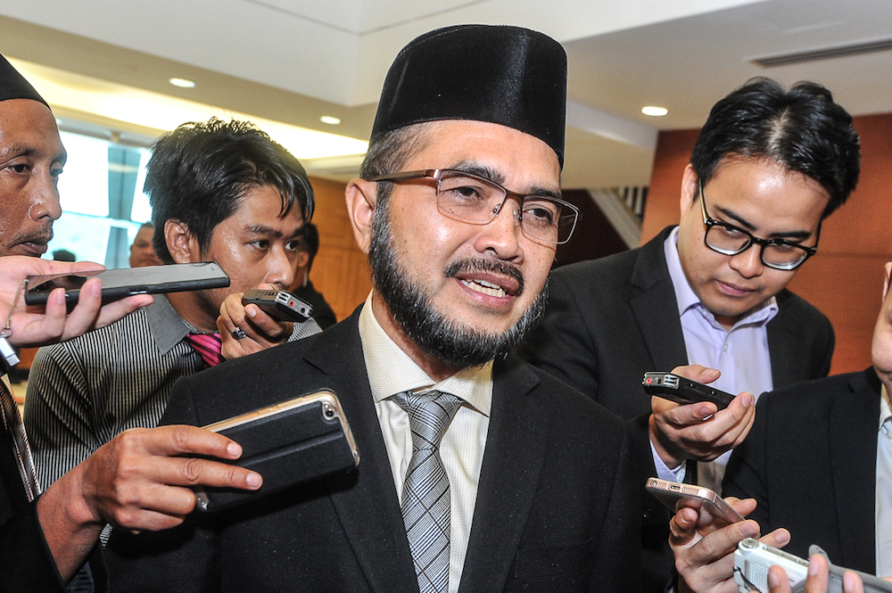 PAS Ulama equates criticism of monarchy to attacks against Islam