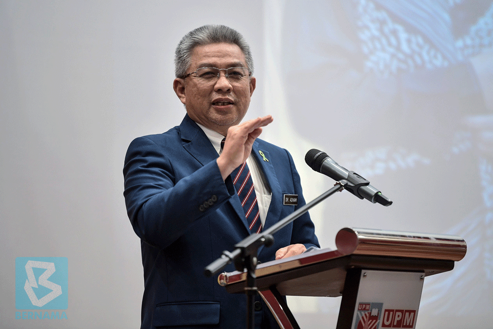 Minister: 3.5 per cent vaccine recipients exhibit side effects