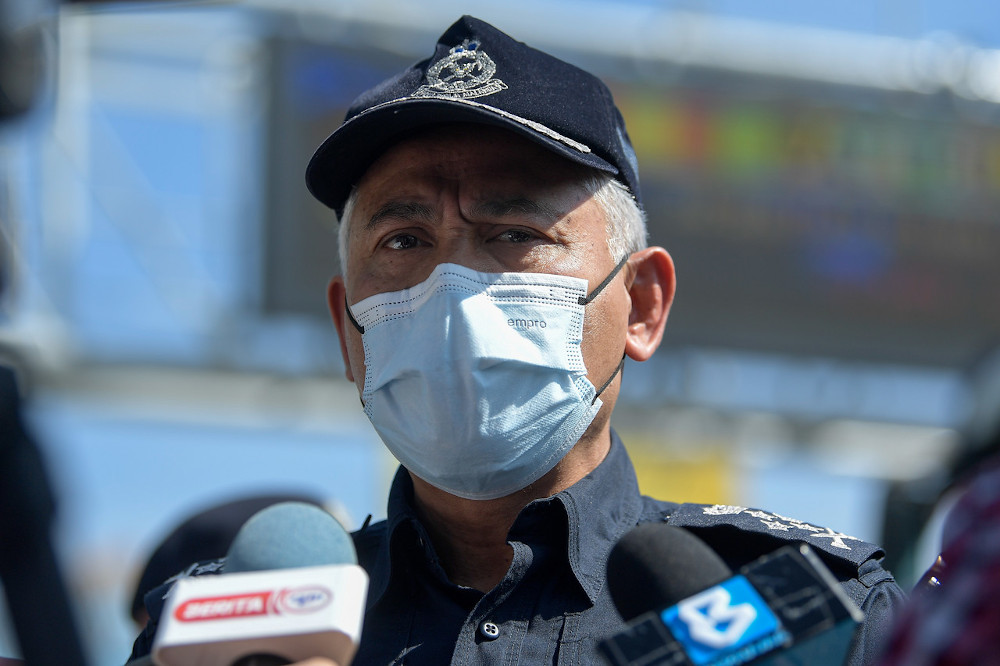 Cops reiterate inter-state travel for social events, wedding banned until after Aidilfitri amid Covid-19 spike