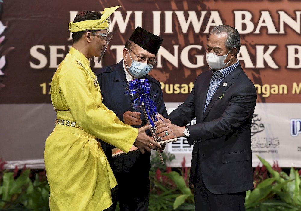 PM: Jawi needs to be safeguarded, empowered as nation’s identity