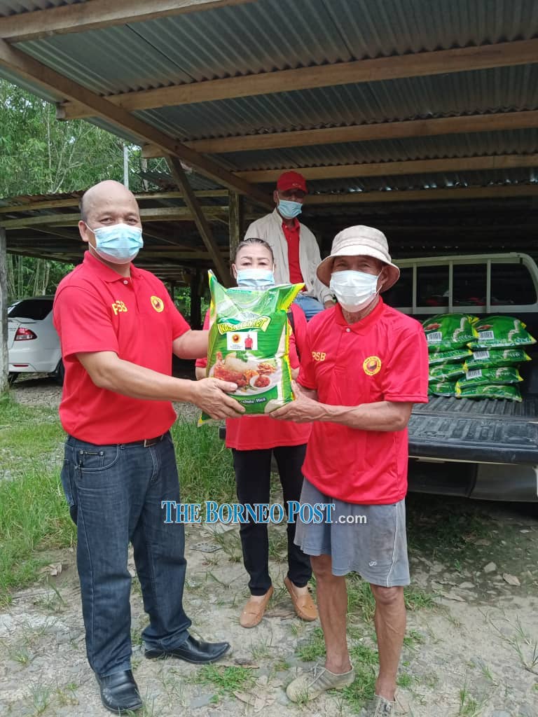 PSB Mambong distributes rice to households in the constituency