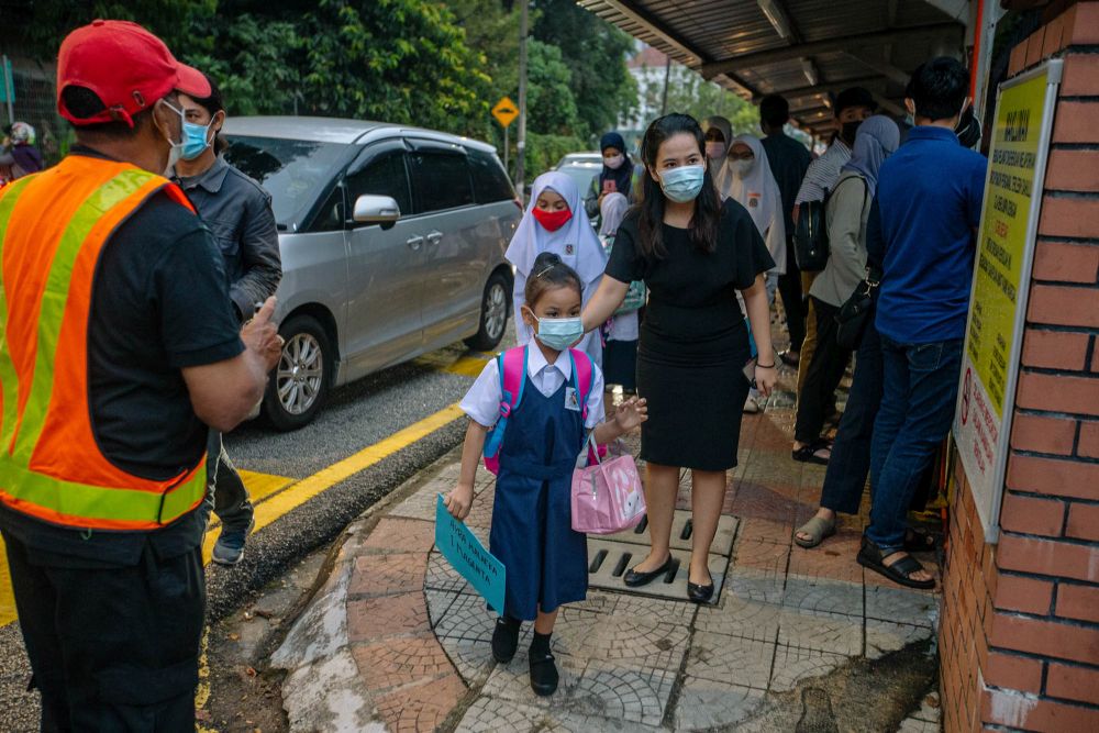 Education Ministry says school session to continue, safe to attend and not cause of Covid-19 clusters as claimed