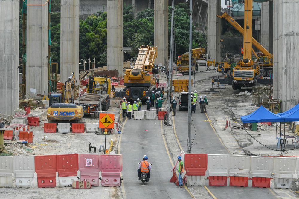 SUKE incident: Work to remove gantry crane a complicated process, says Prolintas