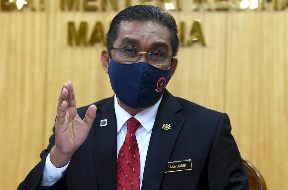 Takiyuddin: Undi18 will happen but EC must clear legal, technical hurdles first
