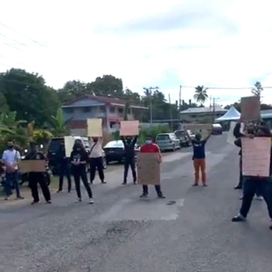 Police deny beating protester