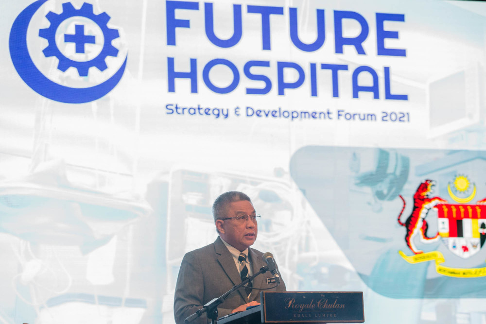 Private hospitals to be used as Covid-19 vaccination centres, says minister