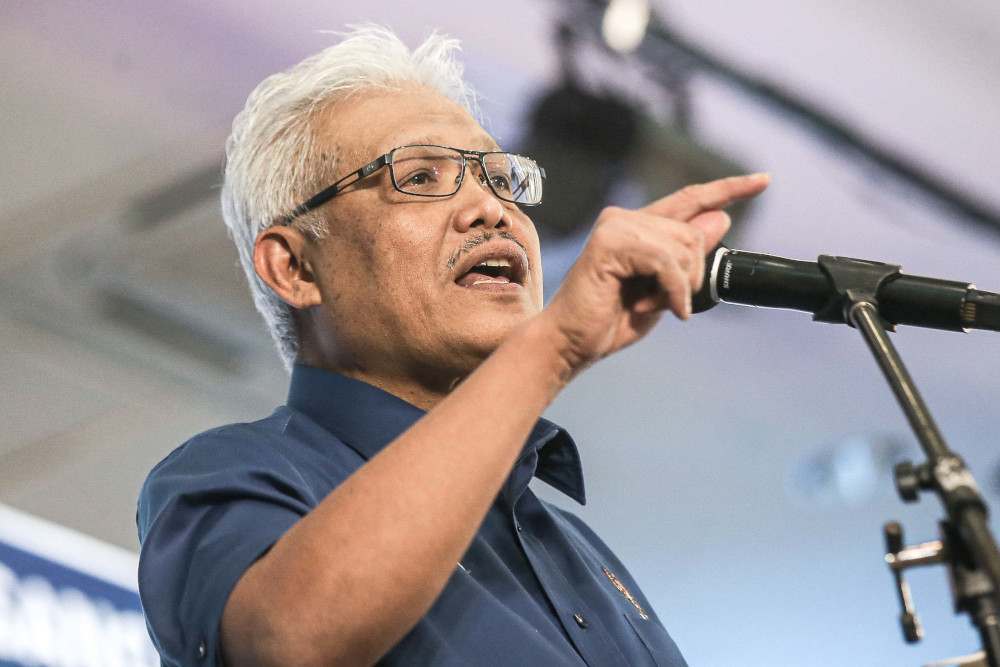 Home Minister denies involvement in senior police transfer exercise