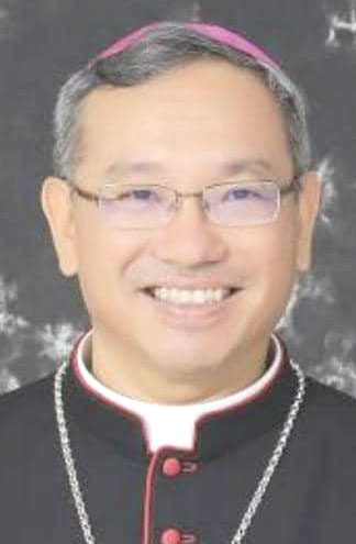 Church leaders represent congregation during Holy Week