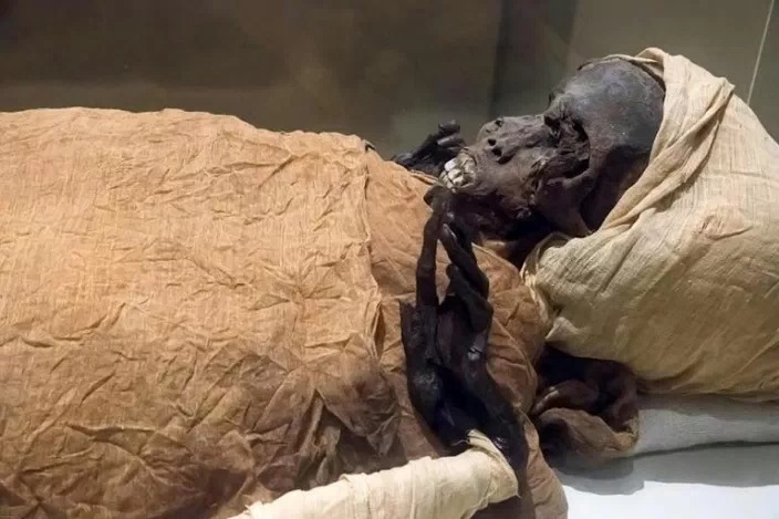 Stage set for Egypt’s pharaonic ‘Golden Parade’