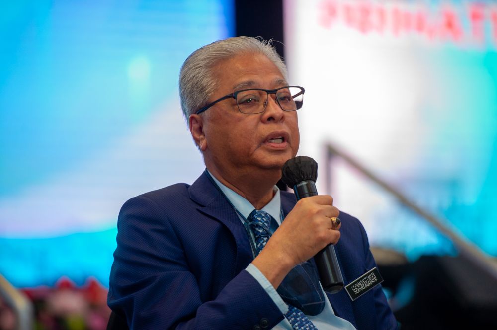 Temporary ban on flights to and from India beginning April 28 to prevent spread of new Covid-19 variant, says Ismail Sabri