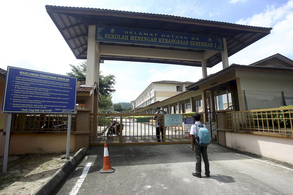 Covid: SMK Seremban 2 closed, 17 individuals test positive ...