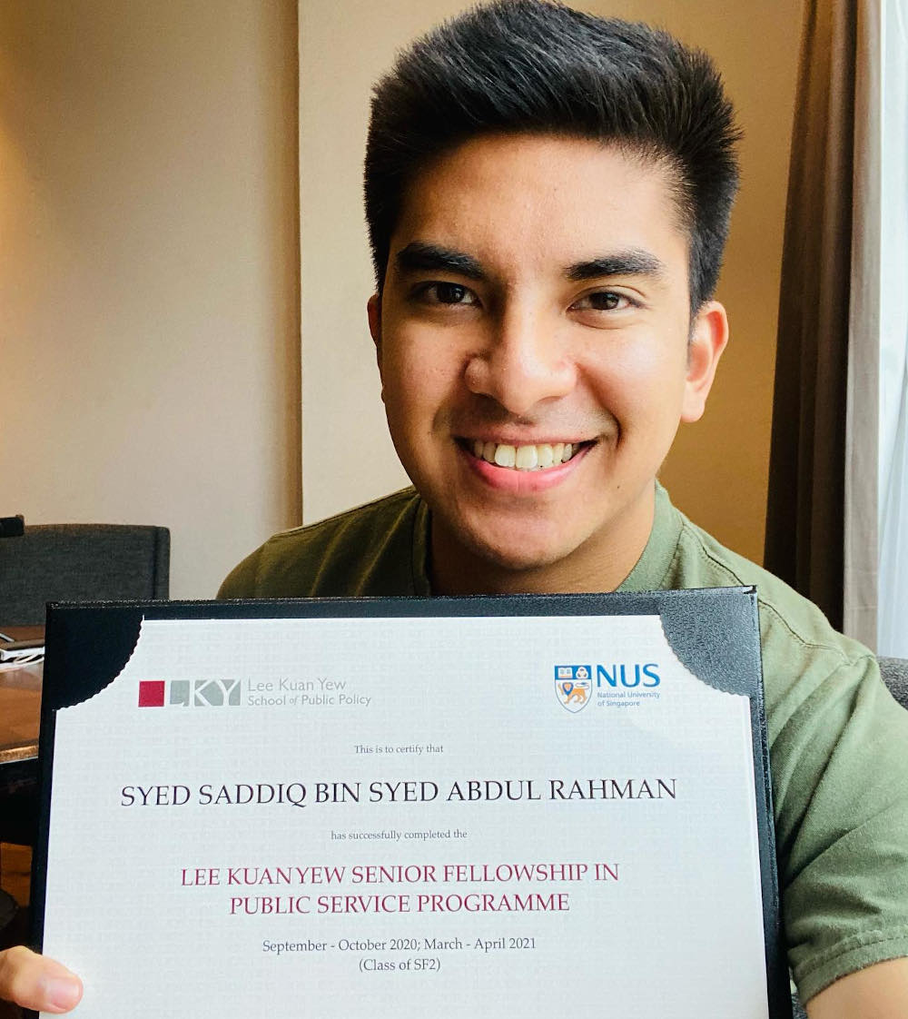 Syed Saddiq says done with Singapore studies, raring to ‘rebuild Malaysia’, offers RM50,000 to Muar constituents