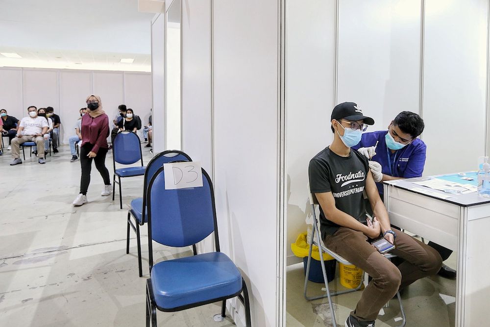 Smooth AstraZeneca vaccination process at WTCKL PPV, doses increased to 8,100 from today