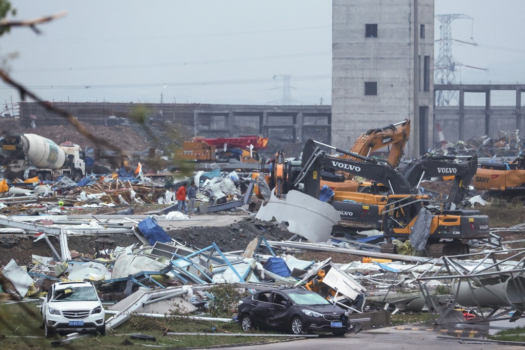 Two tornadoes strike China, killing at least 12