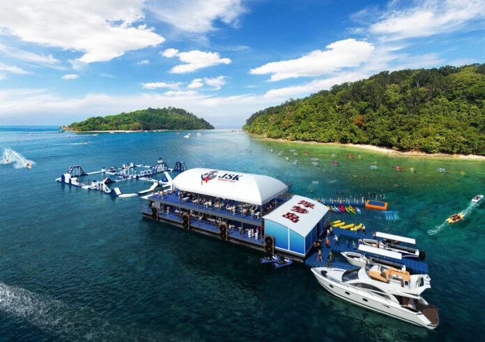 Reef activity pontoon new tourism product