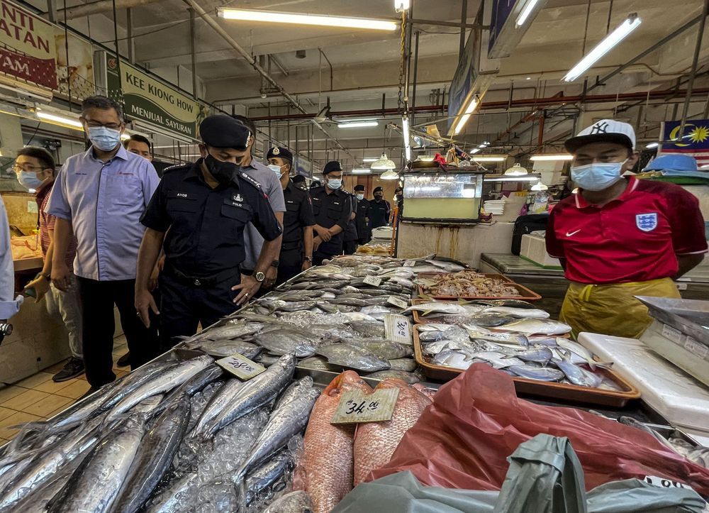 SOP violations: 3,885 compounds in Johor in four months