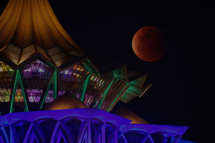 Super Flower Blood Moon appears in night skies above Malaysia