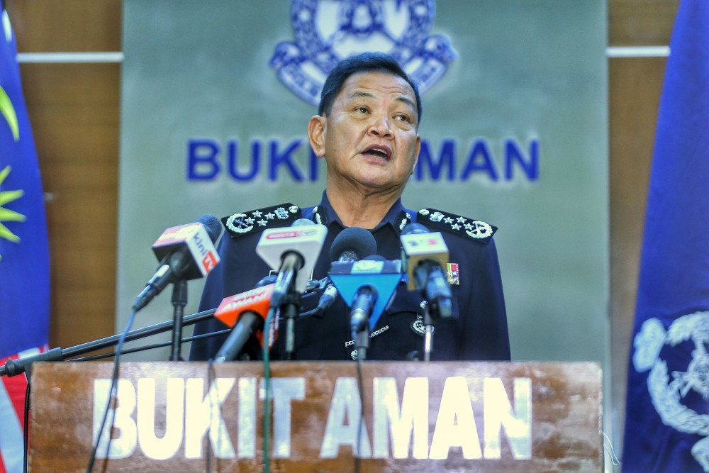 Outgoing IGP Hamid says will expose ‘Datuk Seri’ who abused his power for political gain