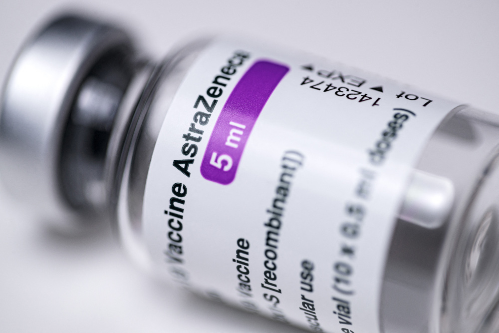 AstraZeneca: Health Ministry gives assurance of immediate treatment if blood clots occur, says its minister