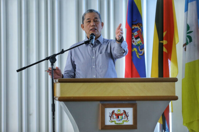 Works minister: Only construction on critical list can continue from June 1