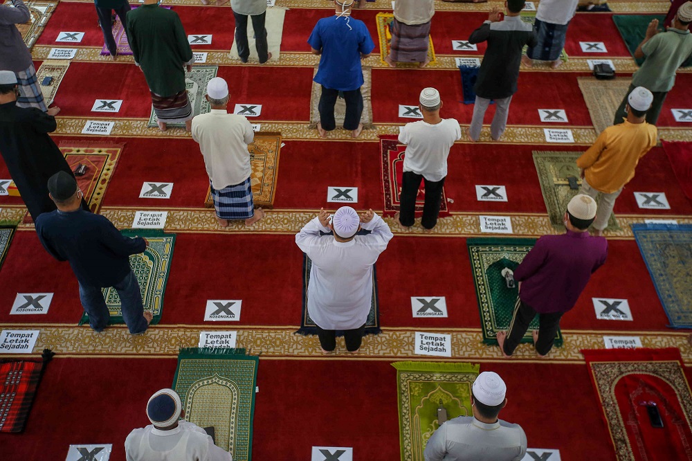 MCO: Tarawih, Aidilfitri prayers allowed in Federal Territories with Covid-19 SOP, says Jawi