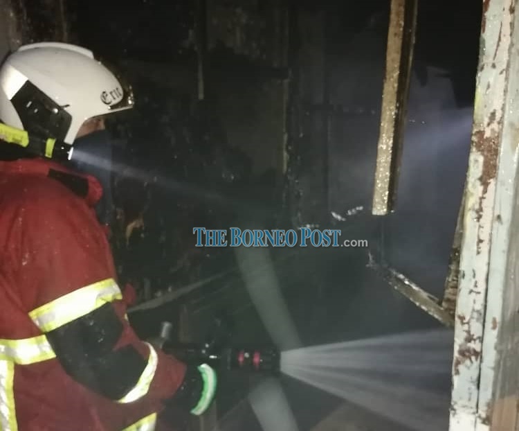Family of 10 left homeless after fire destroys house at Kampung Tabuan Lot in Kuching