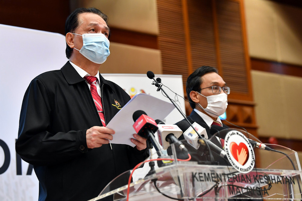 Dr Noor Hisham: Klang Valley ICU occupancy rate at 90pc as prospect of lockdown looms (VIDEO)