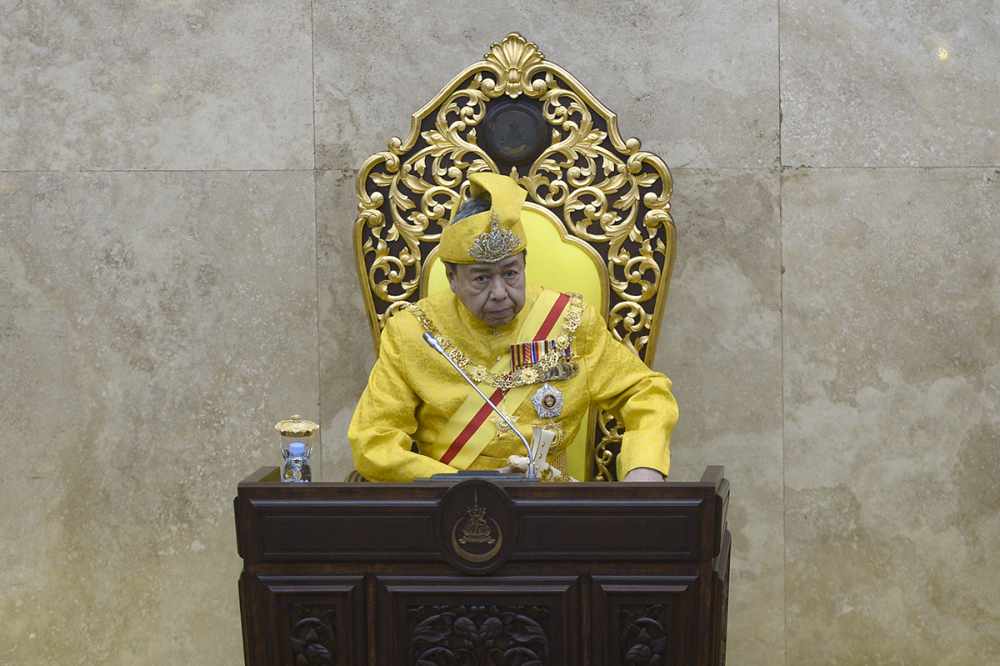 Selangor Sultan calls on people to celebrate Aidilfitri moderately, be vigilant