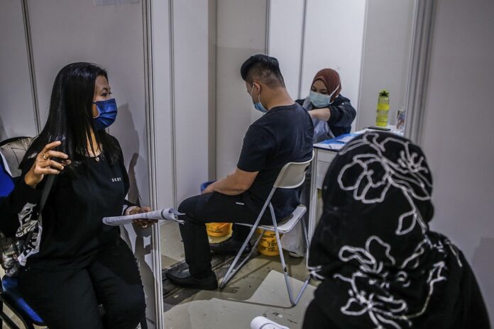 Covid-19: Over 10,000 fail to show up for vaccination appointments in Terengganu, says state exco